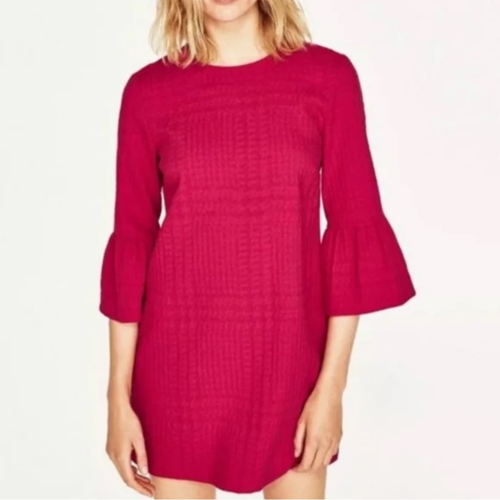 Zara Woman Hot Pink Fuschia Bell Sleeve Boucle Textured Jackie Kennedy Dress